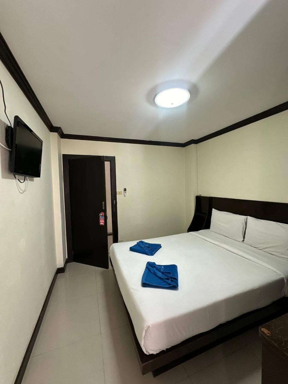 Blueskyhouse Patong Hotell Eksteriør bilde