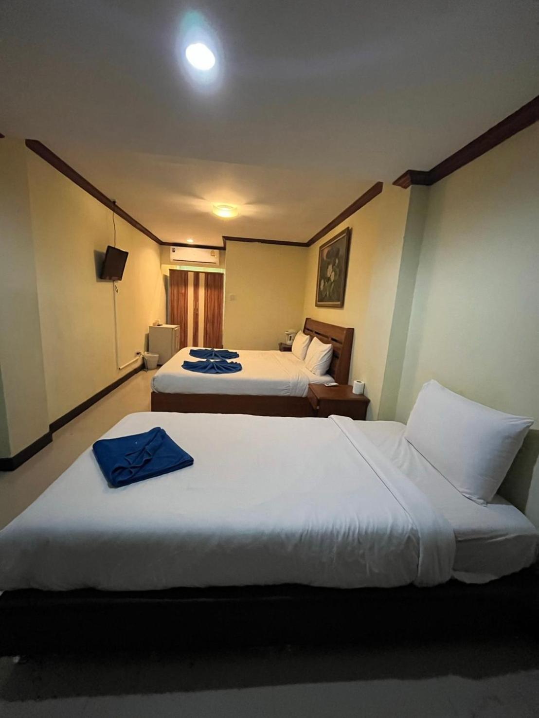 Blueskyhouse Patong Hotell Eksteriør bilde
