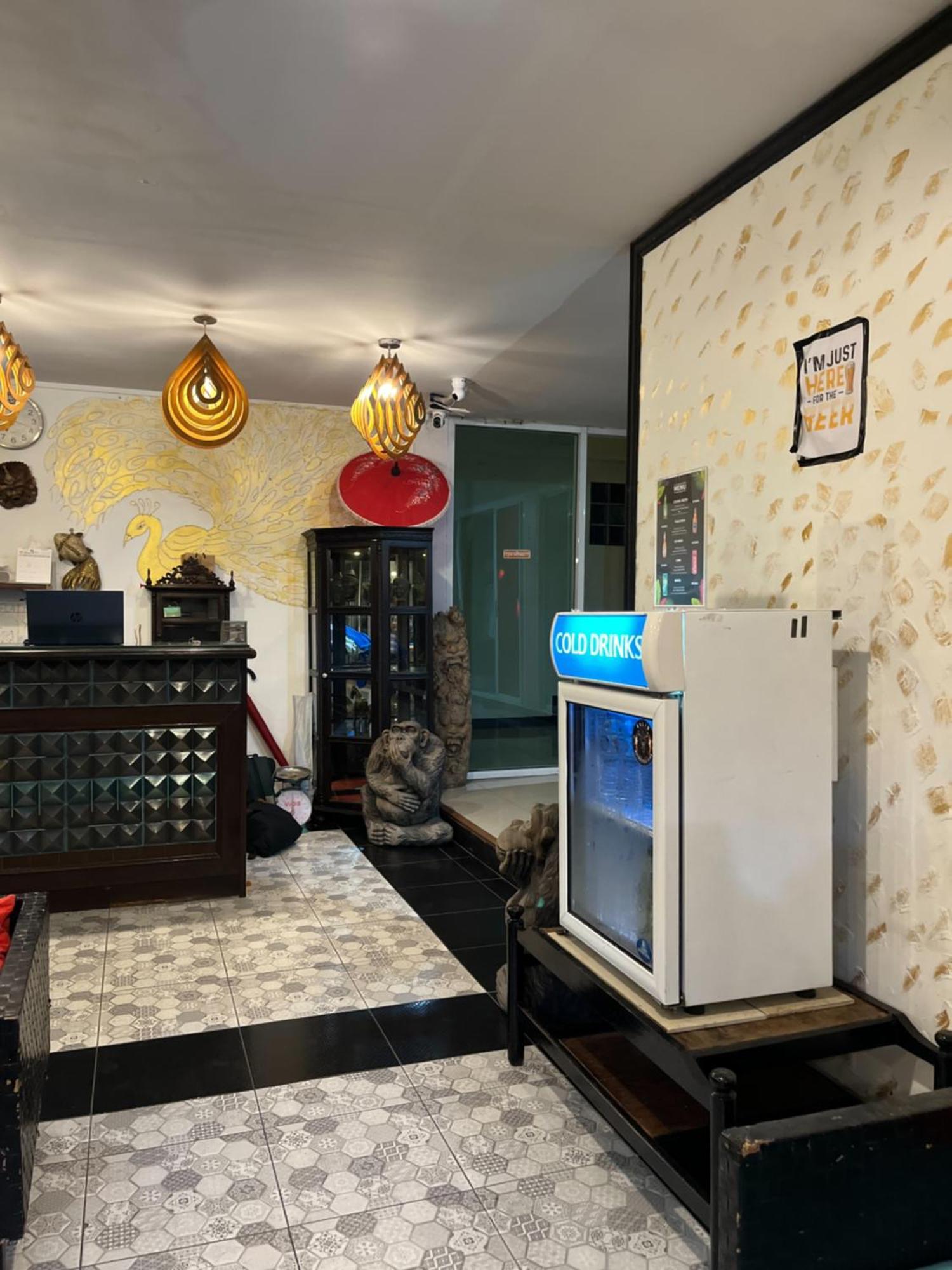 Blueskyhouse Patong Hotell Eksteriør bilde